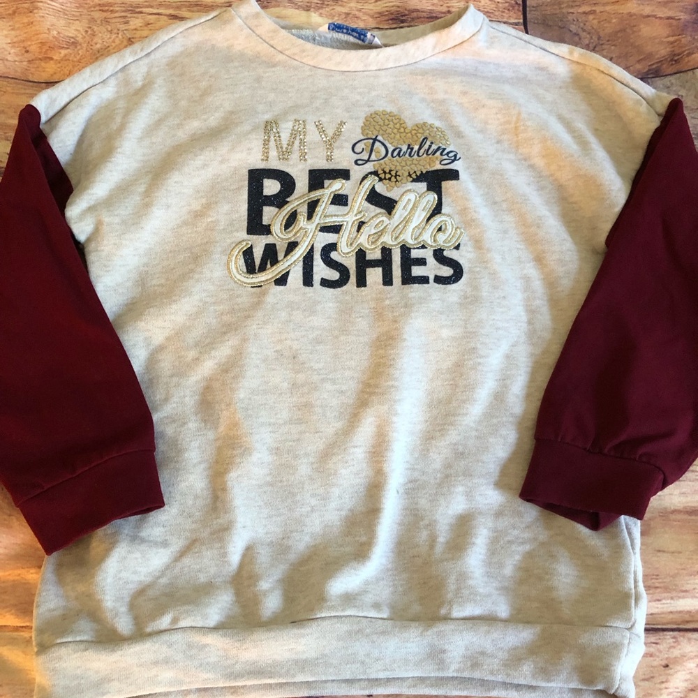 Mayoral Girls sweatshirt, size 5, vguc